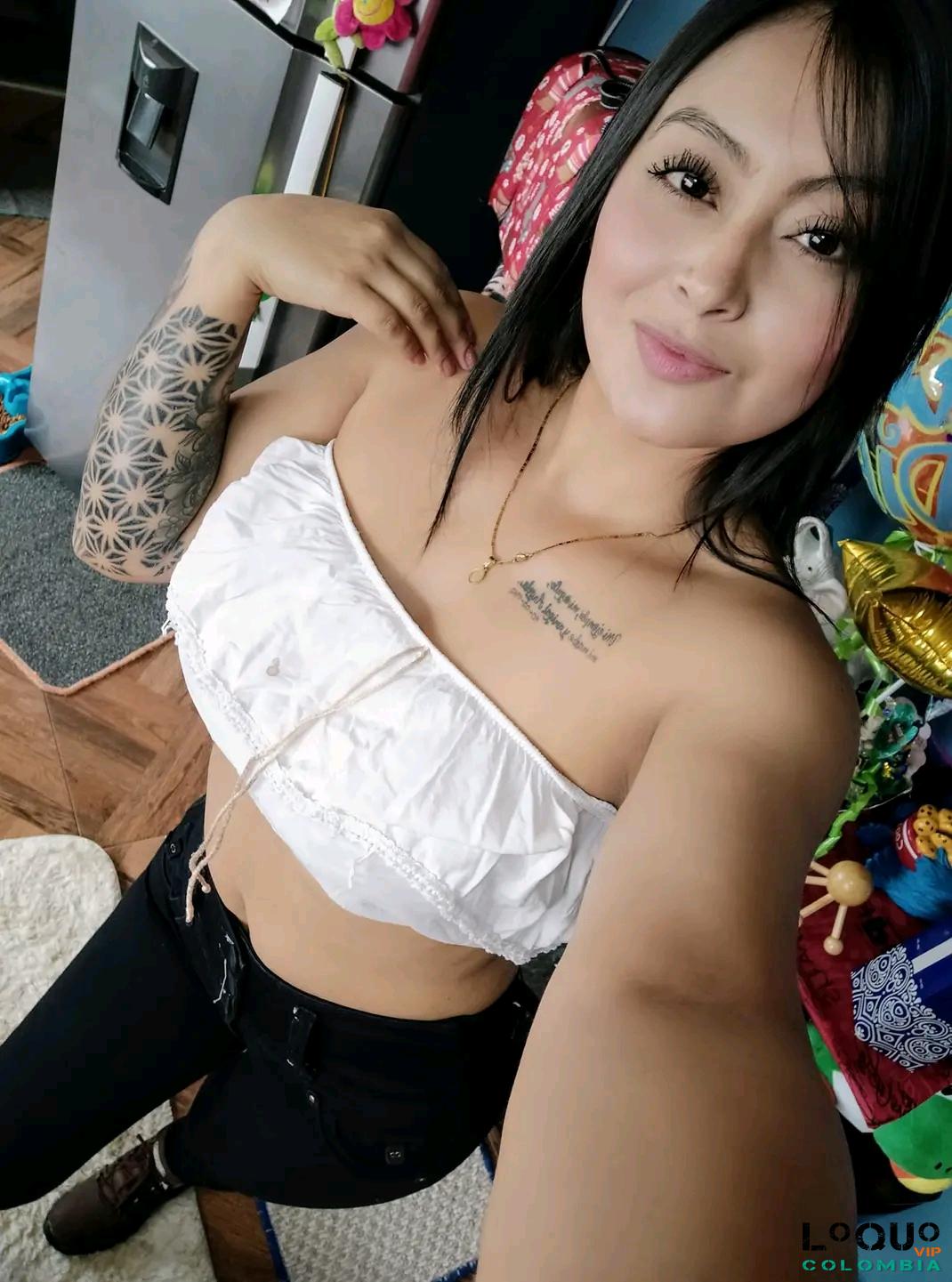 Putas Bogotá: Soy una chica sumise atractiva con ganas de satisfacer cualquier deseo sexual qu