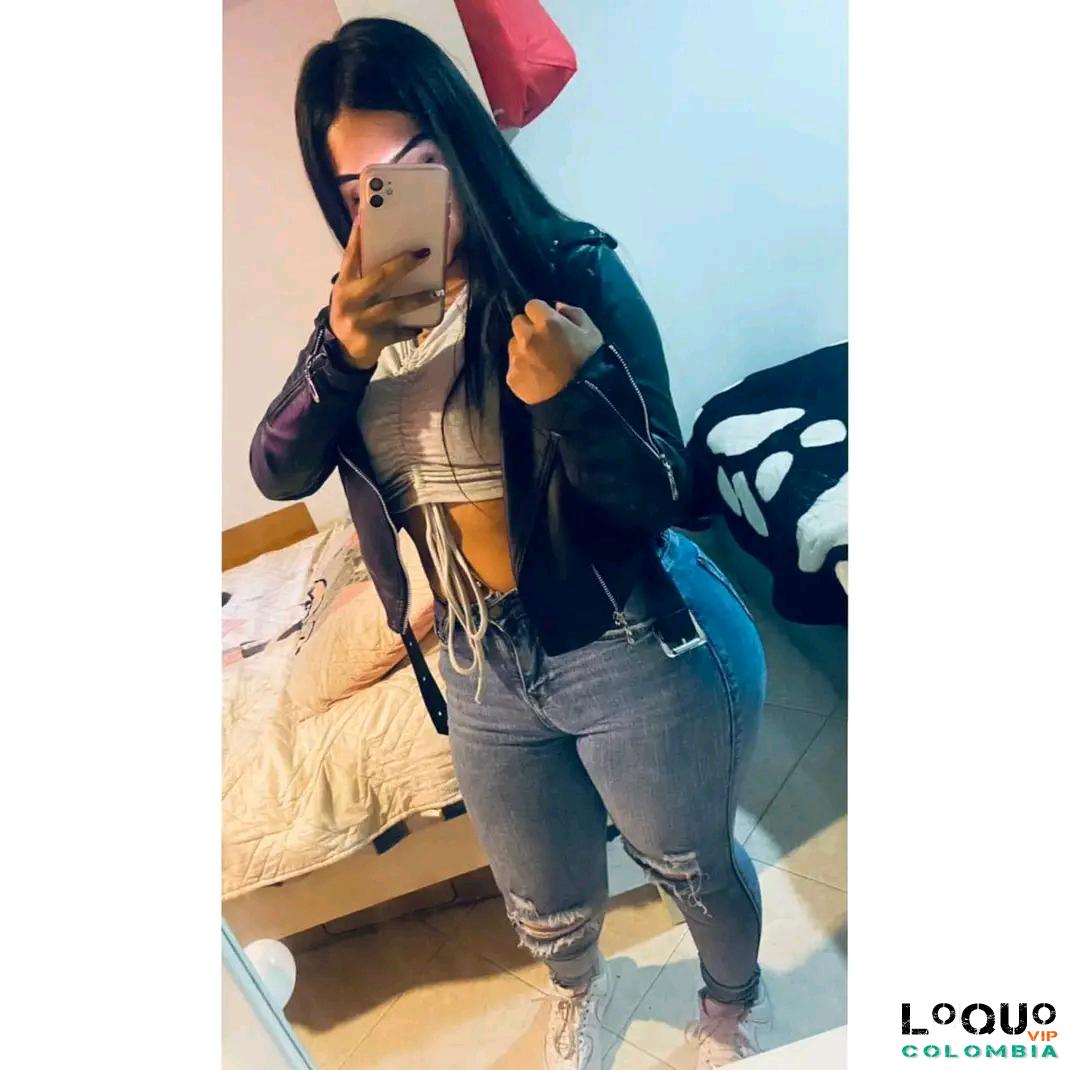 Putas Bogotá: Hola soy una linda chica universitaria complaciente de muy buenos modales