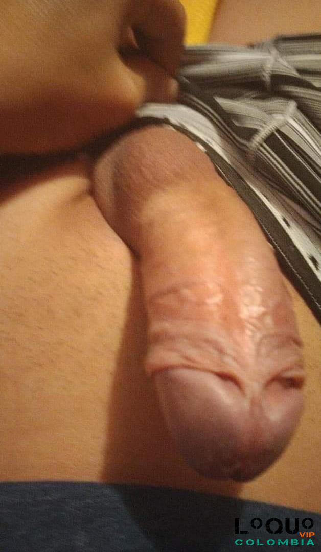 Gigolós Bogotá: Hombre complaciente discreto y reservado para ti