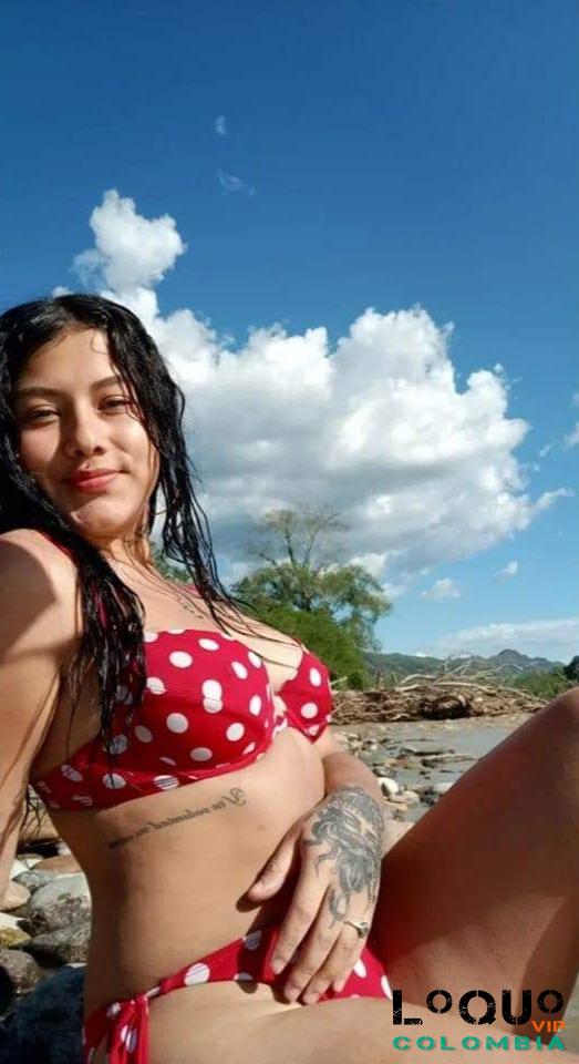 Putas Bogotá: Hola mis amores mi nombre es Karla soy una chica divertida atractiva y muy since