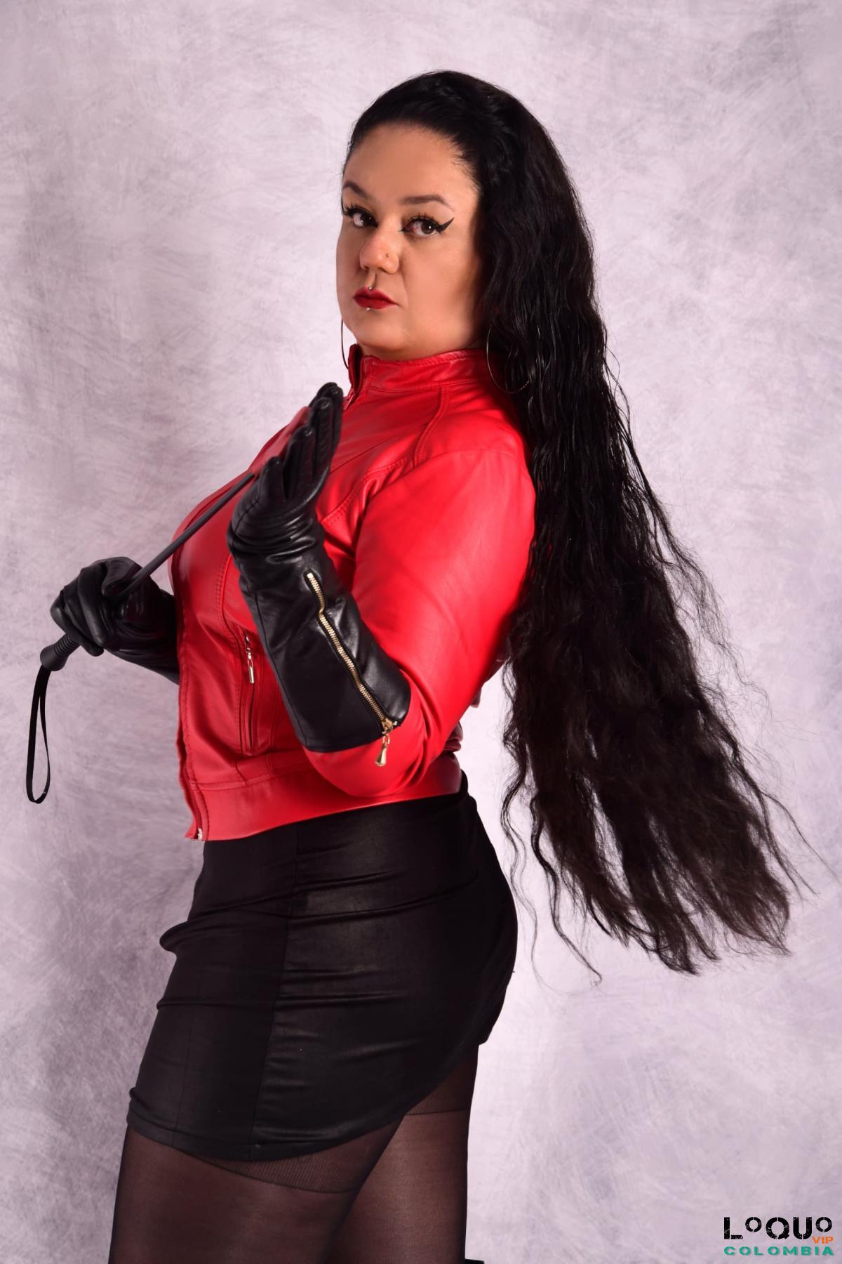 Contactos Bogotá: Dominatrix Viuda Negra Mazmorra Propia Chapinero