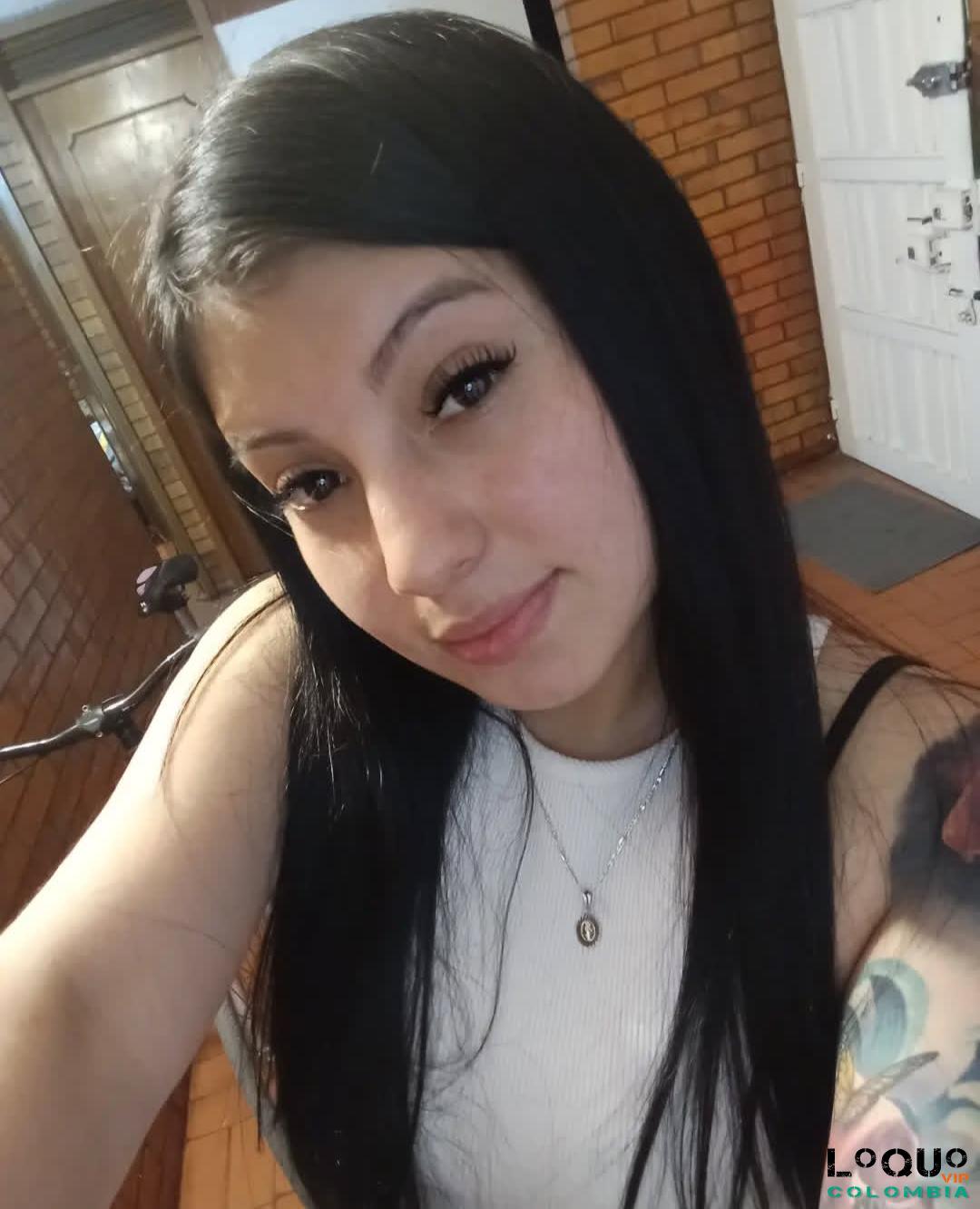 Putas Bogotá: Estoy disponible hago todo tipo de servicios anal vaginal oral al natural