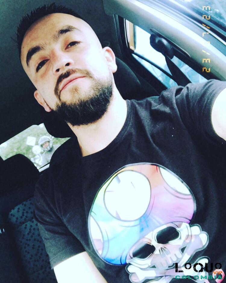 Gigolós Bogotá: HARRY CABALLERO EDUCADO DISCRETO Y APASIONADO ENTREGA TOTAL EN CADA SERVICIO