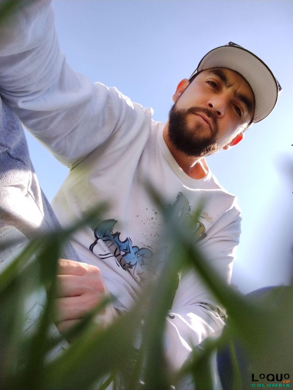 Gigolós Bogotá: HARRY CABALLERO EDUCADO DISCRETO Y APASIONADO ENTREGA TOTAL EN CADA SERVICIO