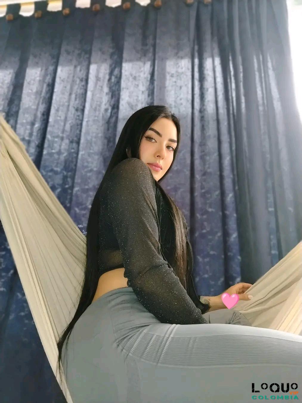 Putas Bogotá: Chica ardiente y descomplicada