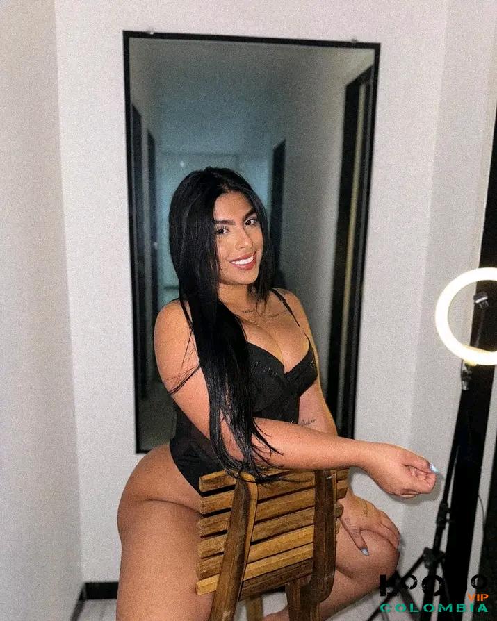 Putas Cundinamarca: Preciosa dama de compañía disponible para ti