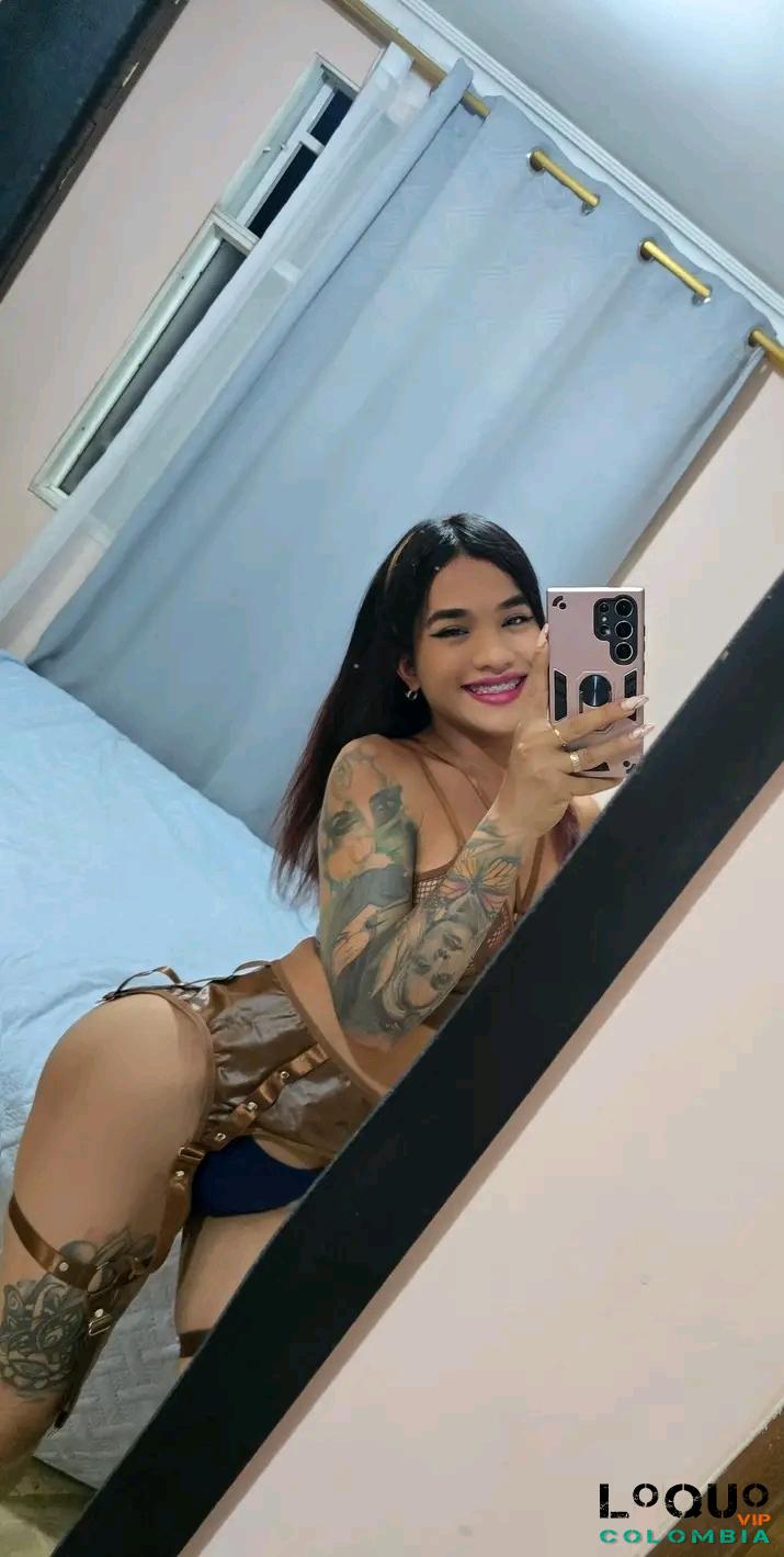 Putas Bogotá: Soy una chica pulcra disponible para complacerte