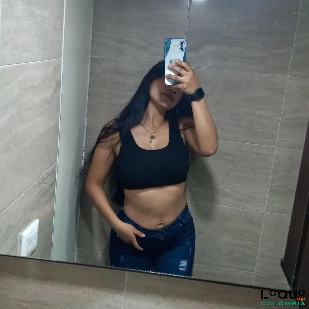 Putas Bogotá: Sara, sumisa de 19 años en Bogotá